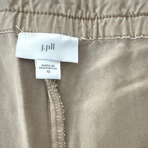 J. Jill Khaki Womans Shorts Size 12
